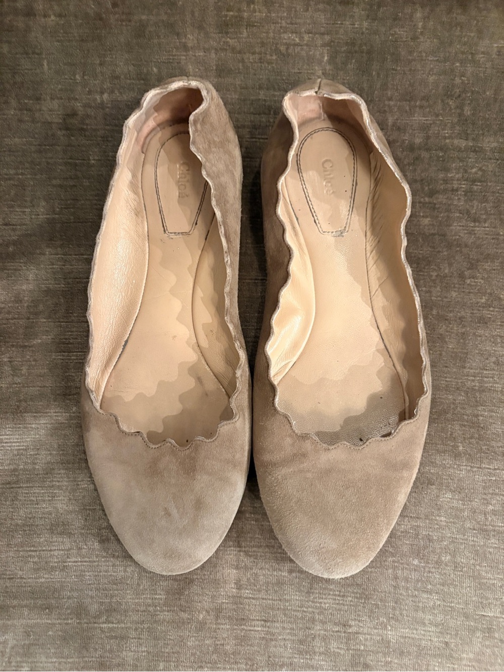 Chloe Lauren Scalloped Suede Ballet Flats in Taupe 37 - Picture 2 of 9